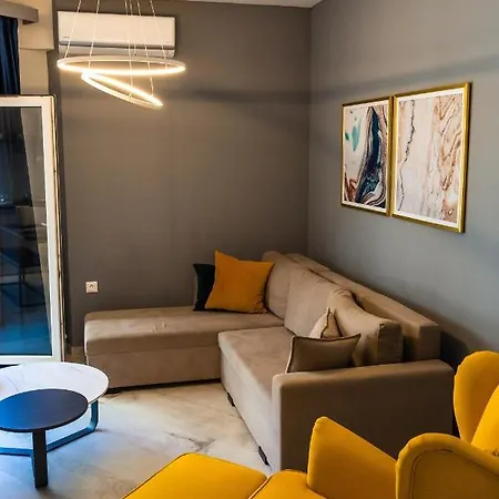 Cozy Modern Inside The Center