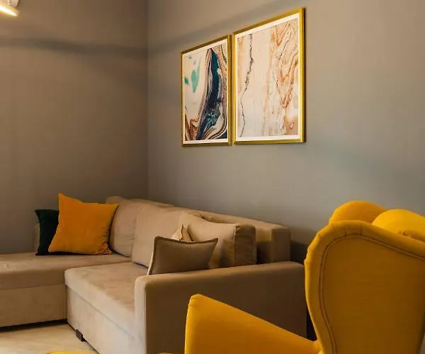 Cozy Modern Inside The Center * סלוניקי