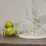 Apartment Cozy Modern Inside The Center Thessaloniki