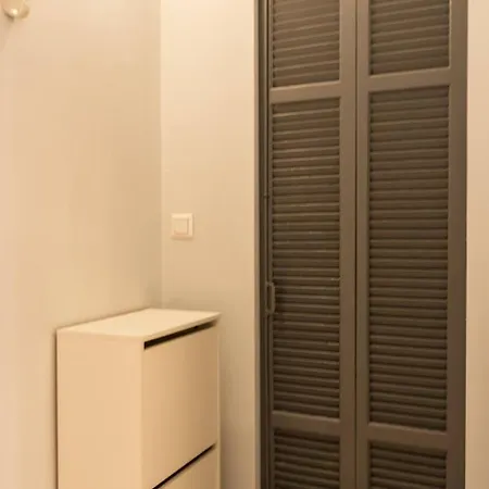 דירה Cozy Modern Inside The Center *