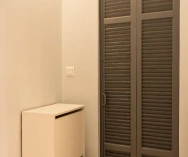 Apartment Cozy Modern Inside The Center *